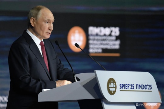 Ông Putin cho biết quân đội Nga có thể đến đâu ở Ukraine