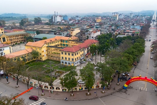 Thủ tướng Phạm Minh Chính chỉ đạo sắp xếp trụ sở, tài sản công để bộ máy mới vận hành thông suốt