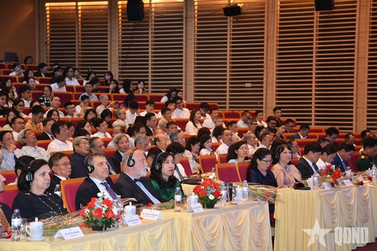 Nghệ An tham dự Hội thảo kỷ niệm 75 năm thiết lập quan hệ ngoại giao Việt Nam – Trung Đông Âu‏