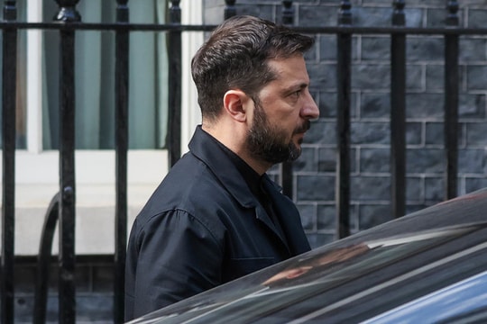 Hội nghị thượng đỉnh NATO: 'Dấu hiệu nghiệt ngã' cho Ukraine và sự dịch chuyển ưu tiên của phương Tây