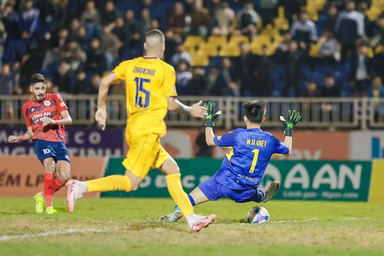 Những con số thống kê cặp đấu Sông Lam Nghệ An và Công an Hà Nội