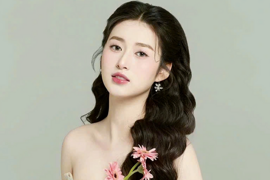 Vẻ đẹp trong trẻo của Tân hoa hậu Trái đất Việt Nam 2025