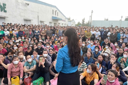 Công đoàn tại các khu công nghiệp: Cơ hội và thách thức sau tinh gọn