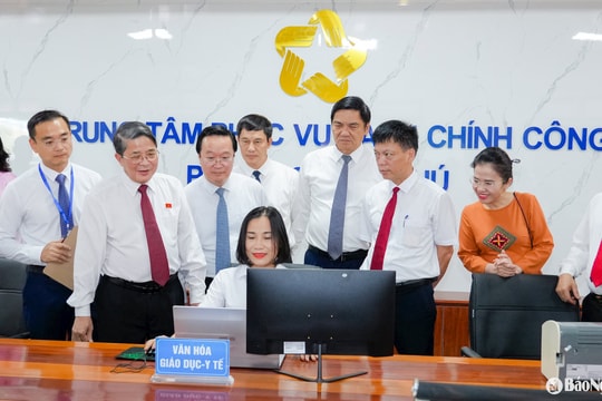 Phó Chủ tịch Quốc hội Nguyễn Đức Hải thăm và làm việc tại phường Vinh Phú, tỉnh Nghệ An