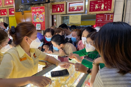 Giá vàng chiều nay 30/6/2025: Giá vàng trong nước và thế giới tăng nhẹ, chuyên gia dự báo bất ngờ