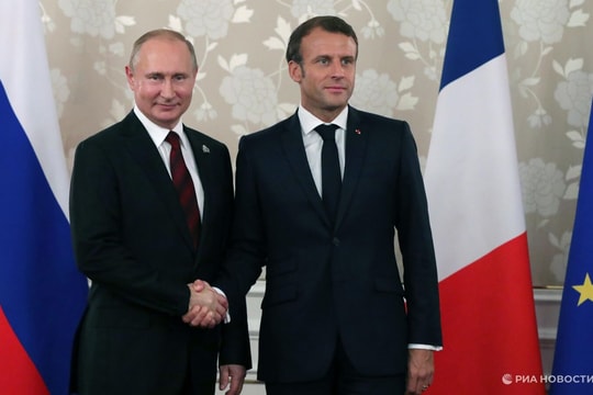 Ông Macron điện đàm với ông Putin sau 3 năm