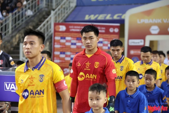 Thủ môn Nguyễn Văn Việt bất ngờ chia tay Sông Lam Nghệ An