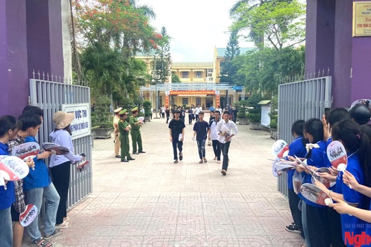 Thông tin về việc tuyển sinh đợt 2 ở Trường THPT Nam Đàn 2