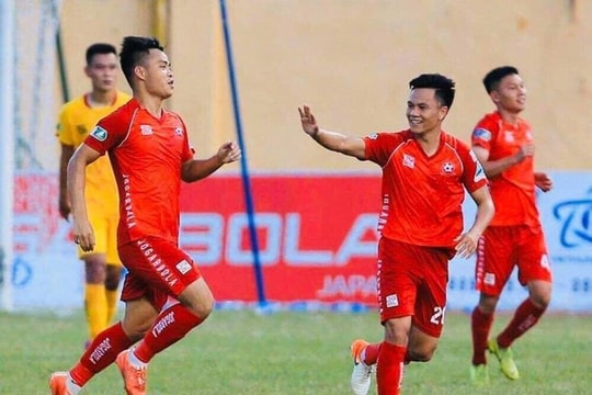 Cựu cầu thủ Sông Lam Nghệ An tiếp tục gắn bó với Hải Phòng trong vai trò 'máy quét' khu vực trung tâm