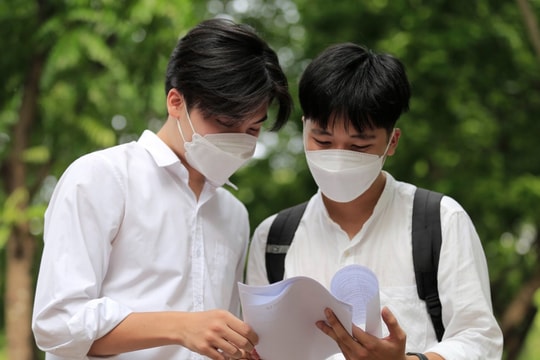 Thủ khoa thi lớp 10 Hà Nội: Danh sách 22 minh chứng sống 'con nhà người ta'