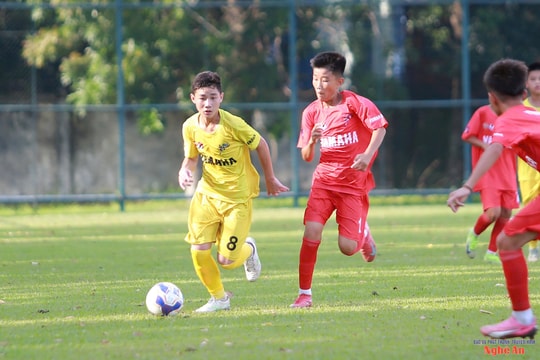 Vượt qua U13 Bình Dương, U13 Sông Lam Nghệ An giành vé vào Tứ kết Giải U13 Quốc gia 2025