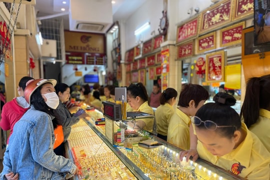 Giá vàng chiều ngày 5/7/2025: Giá vàng chốt tuần giảm nhẹ bởi nguyên nhân sau đây