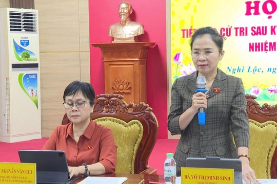 Đồng chí Võ Thị Minh Sinh tiếp xúc cử tri sau Kỳ họp thứ 9, Quốc hội khóa XV