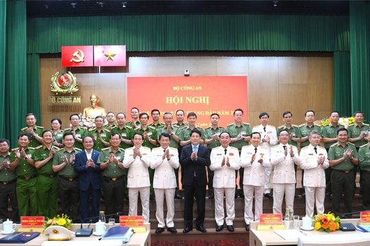 Chủ tịch nước Lương Cường: Không để bỏ trống, điểm mù, vùng lõm địa bàn tội phạm