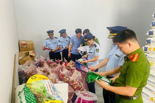 Cử tri Nghệ An kiến nghị công khai danh tính các trường hợp vi phạm về hàng giả, hàng kém chất lượng