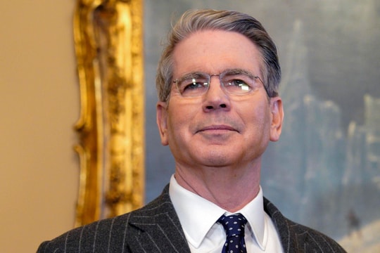 Bessent: 100 quốc gia sẽ chịu mức thuế đối ứng 10%