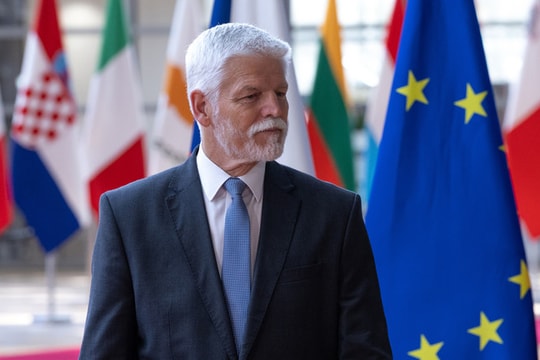 Tổng thống Czech bất ngờ kêu gọi EU xem xét lại chính sách, đàm phán với Nga để tránh 'chiến tranh bất tận'