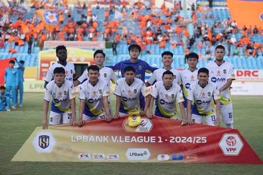 Đề xuất tăng ngoại binh ra sân tại V.League: Lợi bất cập hại