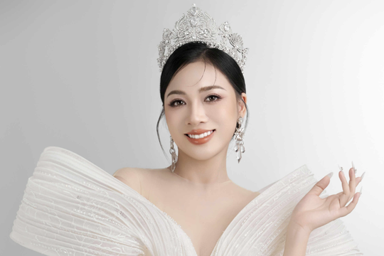 Á hậu sở hữu 3 bằng cử nhân, nay là phó tổng giám đốc công ty thép