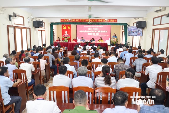 Đoàn đại biểu Quốc hội tỉnh tiếp xúc cử tri tại xã Quỳnh Lưu