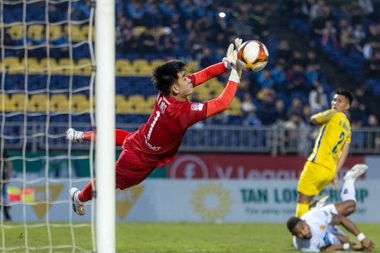 Sông Lam Nghệ An và những chuyển mình trước mùa giải mới