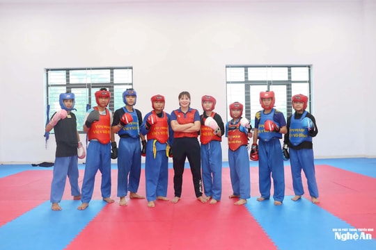 Tuổi 16 và hành trình chinh phục 3 Huy chương Vàng Vovinam Quốc gia của Bùi Thị Lê Thúy