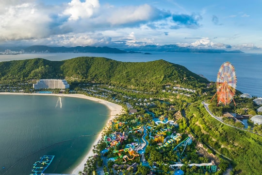 Chuyến đi 3N2Đ đến thành phố Biển miền Trung khiến ai cũng 'lỡ' mất một nhịp tim