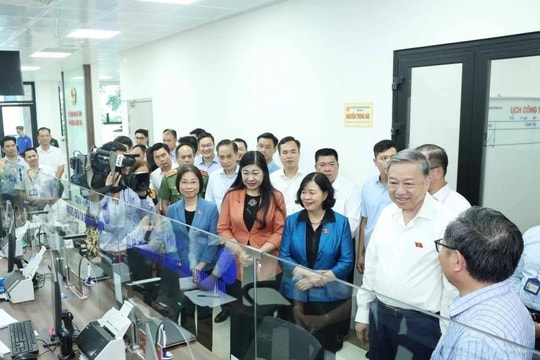 Bộ máy đơn vị hành chính 2 cấp cơ bản bảo đảm hoạt động thông suốt, ổn định