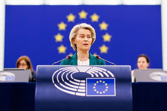 Pháp muốn 'cứng rắn', Đức lo ngại 'tổn hại': EU lục đục trước đòn áp thuế của ông Trump