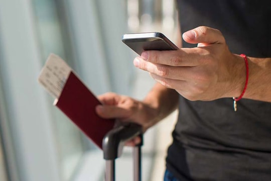 7 cách để bảo vệ smartphone an toàn khi đi du lịch