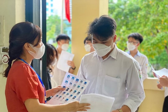 Môn thi nào tốt nghiệp THPT 2025 có nhiều điểm 10 nhất