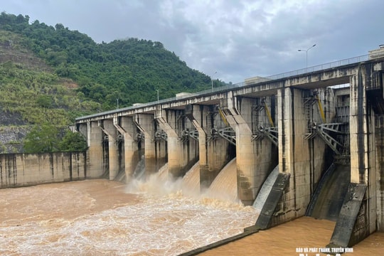 Từ 23h đêm nay (15/7), xả nước hồ chứa Nhà máy Thủy điện Khe Bố (Tam Quang)