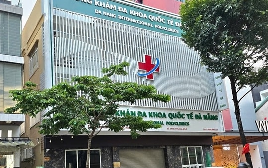 Khởi tố vụ án sử dụng bác sĩ rởm, "vẽ bệnh moi tiền" bệnh nhân trên bàn mổ