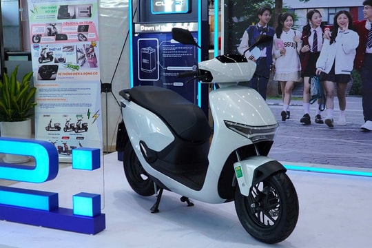 Chuyển từ xe máy xăng sang xe máy điện, người dùng cần lưu ý gì?