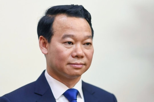 Kỷ luật cảnh cáo Bộ trưởng Nông nghiệp và Môi trường Đỗ Đức Duy