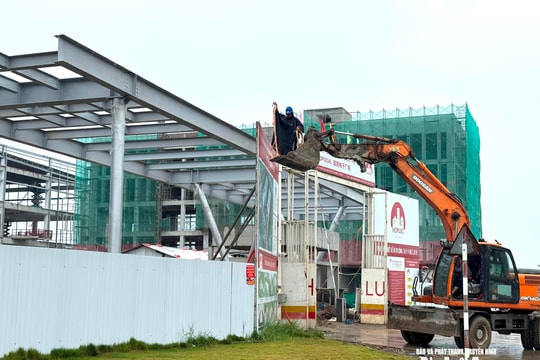 Các doanh nghiệp, nhà máy ở Nghệ An chủ động ứng phó với bão số 3