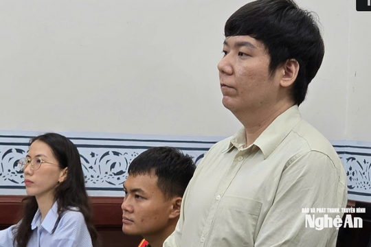 Thua bạc, người đàn ông Hàn Quốc trộm 100.000 USD của bạn