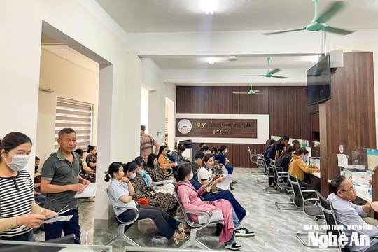 Nghệ An tiếp nhận hơn 9.500 hồ sơ đề nghị hưởng Bảo hiểm thất nghiệp, giảm hơn 12% so với cùng kỳ năm 2024