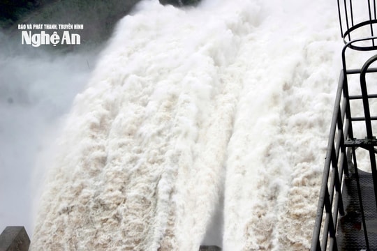 Thủy điện Ca Nan 1 vận hành điều tiết hồ chứa từ 24h đêm 25/9