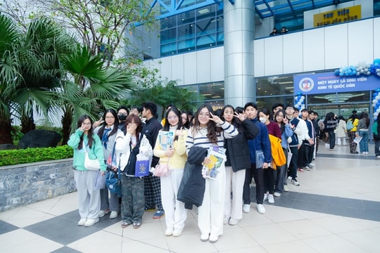 Đại học Kinh tế Quốc dân công bố điểm sàn 2025: 22 điểm cho mọi tổ hợp