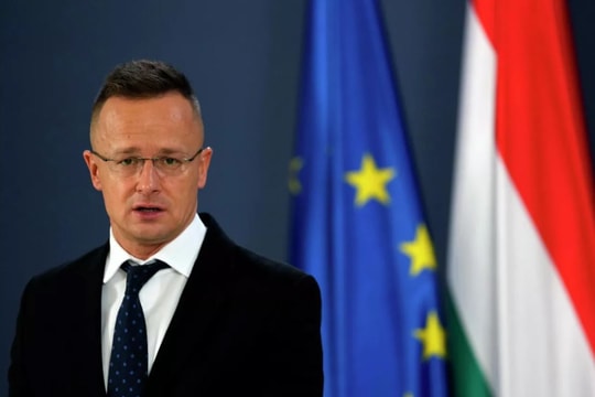 Hungary phản đối biến ngân sách EU thành của Ukraine