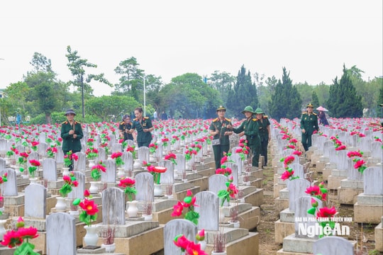 Những ngày tri ân ở Nghĩa trang Liệt sĩ Quốc tế Việt - Lào