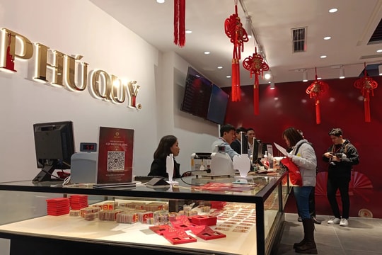 Giá vàng chốt ngày 30/7/2025: Giá vàng tăng về mức 121,5 triệu