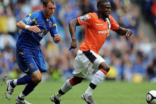 Nhận định, dự đoán Luton Town vs Wimbledon: Tân binh gục ngã