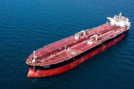 Ấn Độ bác bỏ tuyên bố của ông Trump về việc ngừng mua dầu Nga