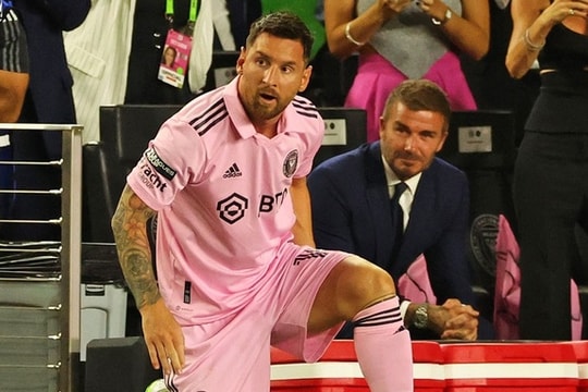 CLB của Công Phượng, Xuân Trường không nhận suất V.League của Quảng Nam để lại; Ronaldo gây sốc muốn đưa Bruno Fernandes đến Al Nassr: Hợp đồng ‘bom tấn’ 200 triệu bảng