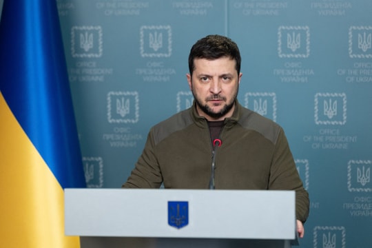 Time: Tổng thống Ukraine Zelensky cảm thấy bị phương Tây ‘phản bội’