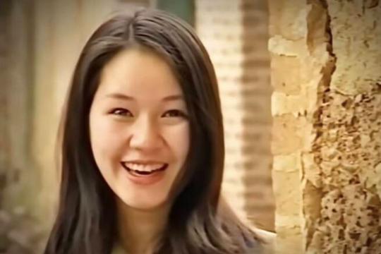 Mỹ nhân màn ảnh một thời rẽ hướng làm tiếp viên hàng không, giờ ra sao?