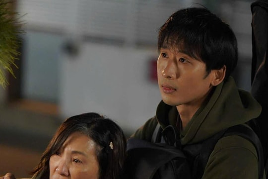 Phim Việt lấy nước mắt 'Mang mẹ đi bỏ' cán mốc 100 tỷ sau 6 ngày công chiếu