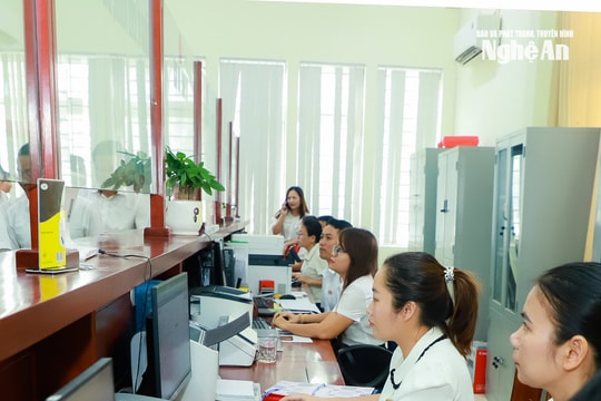Nghệ An giải quyết 205 thủ tục hành chính cho người dân không phụ thuộc vào địa giới hành chính